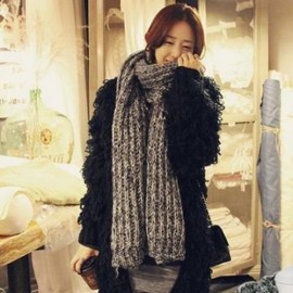SIMPLE COLOR BLOCK KNITTING SCARF FOR WOMEN (BLACK)