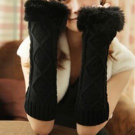 PAIR OF WARM FAUX FUR DESIGN RHOMBUS HEMP FLOWERS KNITTED FINGERLESS GLOVES FOR WOMEN (BLA
