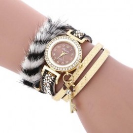 FULAIDA Female Quartz Feather Bracelet Watch (COFFEE)