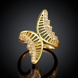 FASHIONABLE WOMEN'S RHINESTONE INLAID OPENWORK BUTTERFLY RING (GOLD)