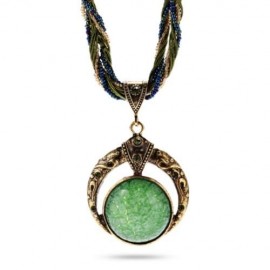 BOHEMIA WOMEN GEOMETRIC RESIN PENDANT NECKLACE (PEA GREEN)