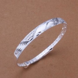 STYLISH CHIC WOMEN'S SILVER PLATED BRACELET (SILVER)