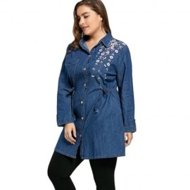PLUS SIZE FLORAL EMBROIDERED LONGLINE DENIM SHIRT (BLUE)