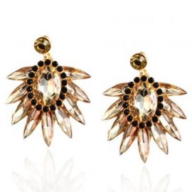 PAIR OF BEADS FAUX GEM LEAF EARRINGS (CHAMPAGNE)