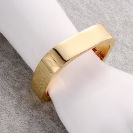 CHIC SOLID COLOR SMOOTH SURFACE ALLOY BRACELET FOR WOMEN (GOLDEN)