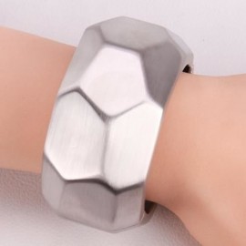 CHIC SOLID COLOR AND FAVEOLATE DESIGN ALLOY BRACELET FOR WOMEN (WHITE GOLDEN)