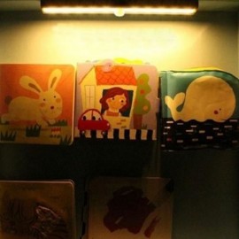 L0406 INFRARED INDUCTION SENSOR 10 LEDS LIGHT AUTO PIR LAMP (WARM WHITE LIGHT)