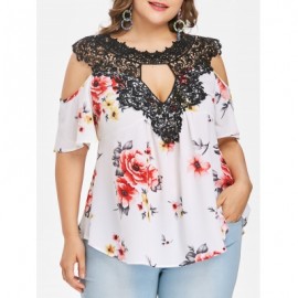 Plus Size Floral Flare Sleeve Blouse (MILK WHITE)