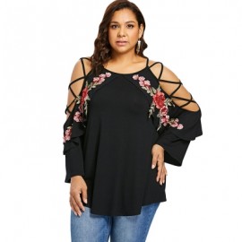 Plus Size Embroidery Applique Lattice Sleeve T-shirt (BLACK)