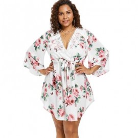 Plus Size Floral Print Plunge Dress (WHITE)
