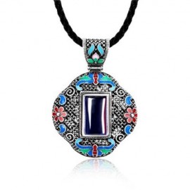 N005-A WOMEN ANTIQUE NATIONAL STYLE CARVING PENDANT NECKLACE (BLUE)